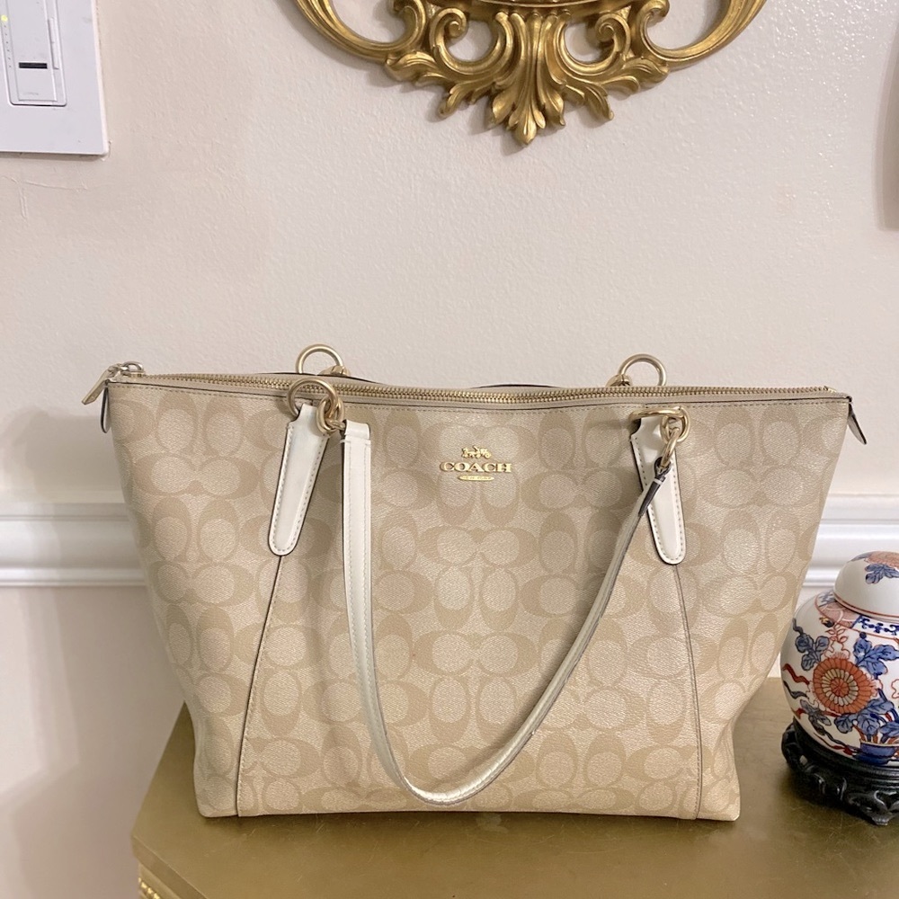 Coach signature Zip Top Tote Bag